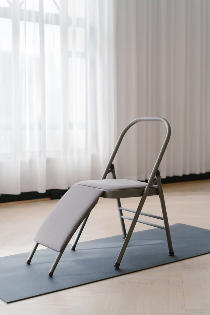 CIGOCIVI Yoga Chair With Lumbar Support